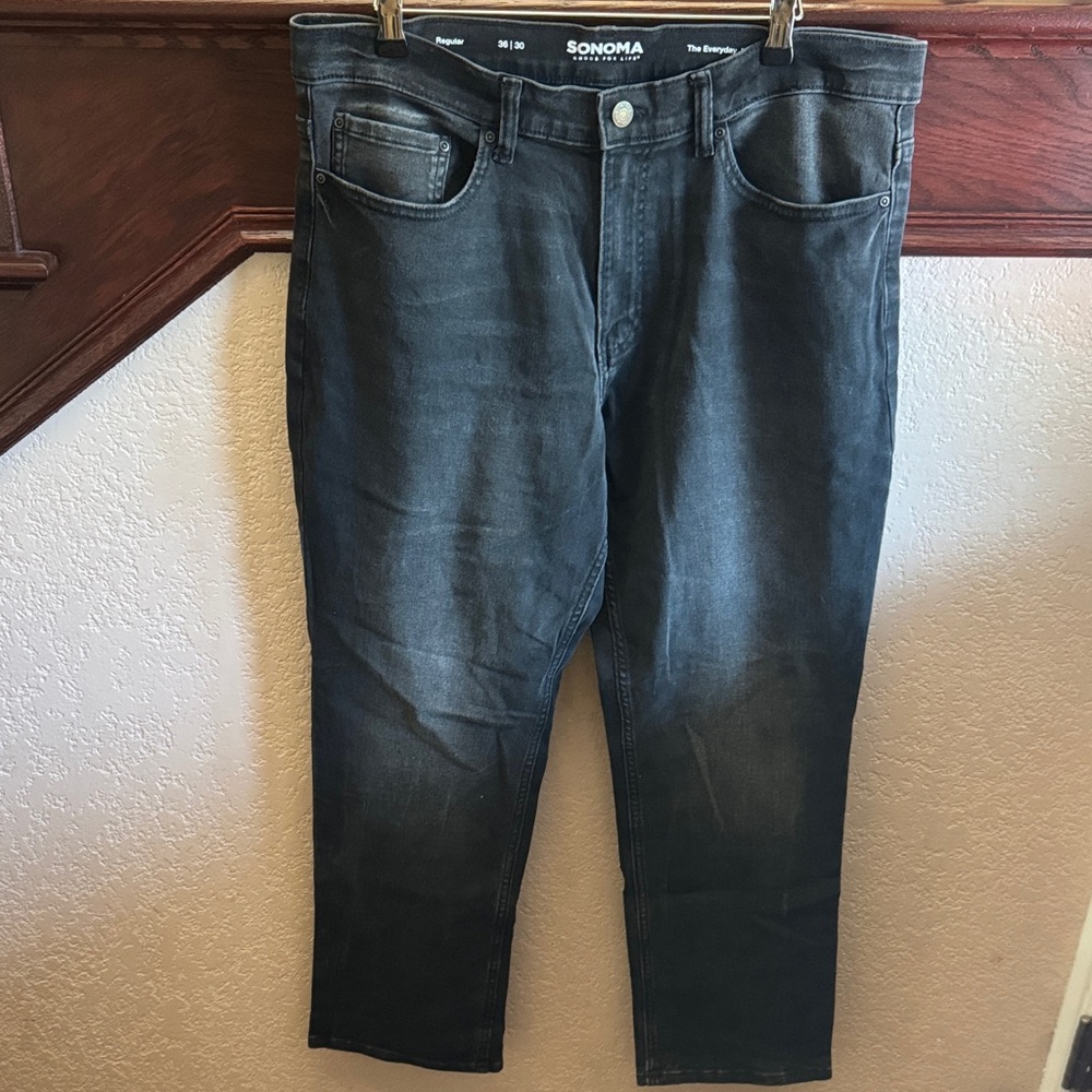 Sonoma Men's Size 36W X 30L Charcoal Relaxed Jeans The Everyday Jean Pants Used
